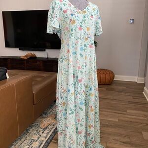 Floral Maxi Dress in Pastel Hues